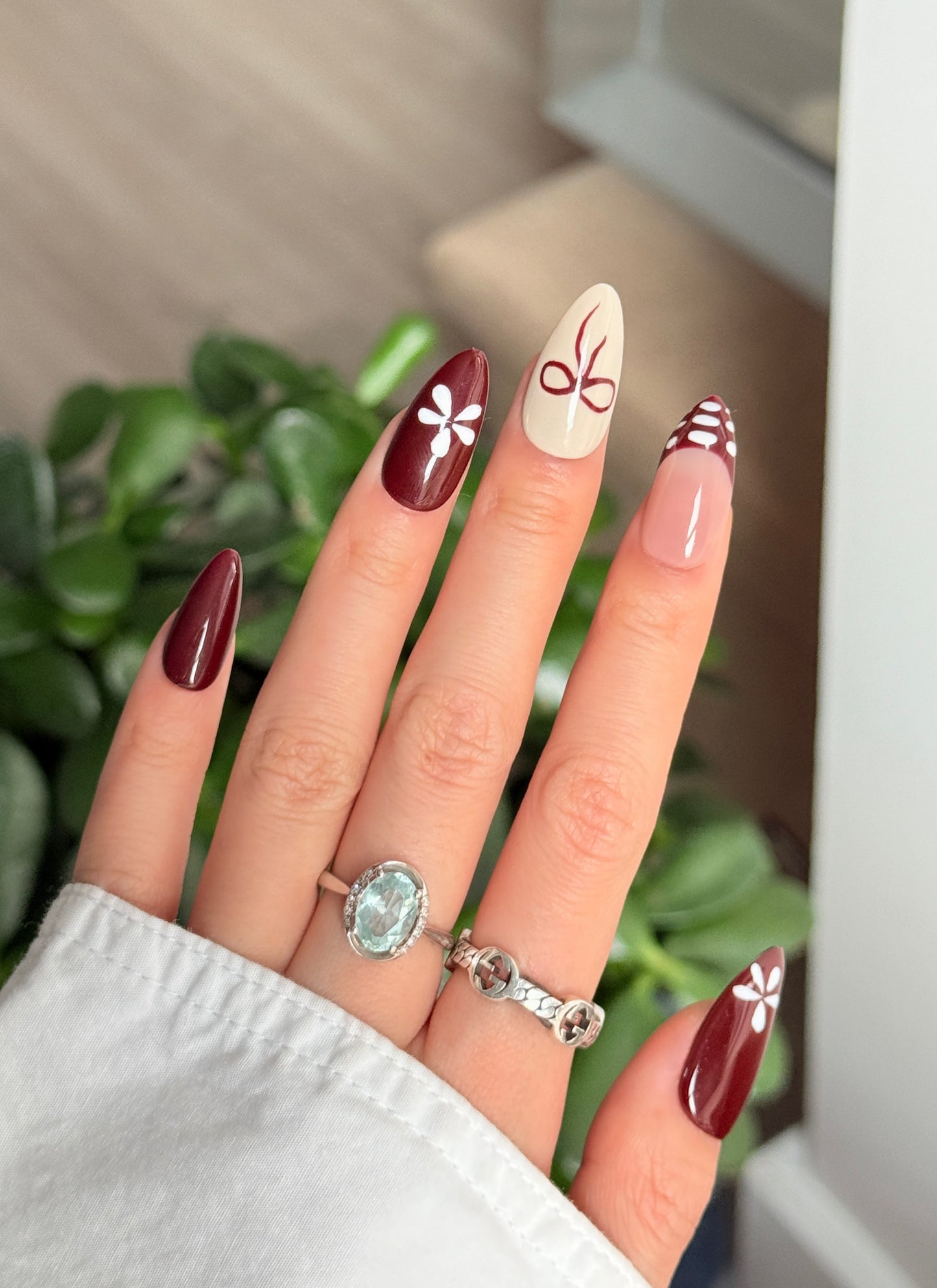 Burgundy wisper