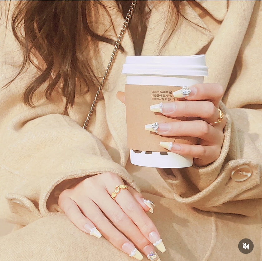 French Tip + Pearls